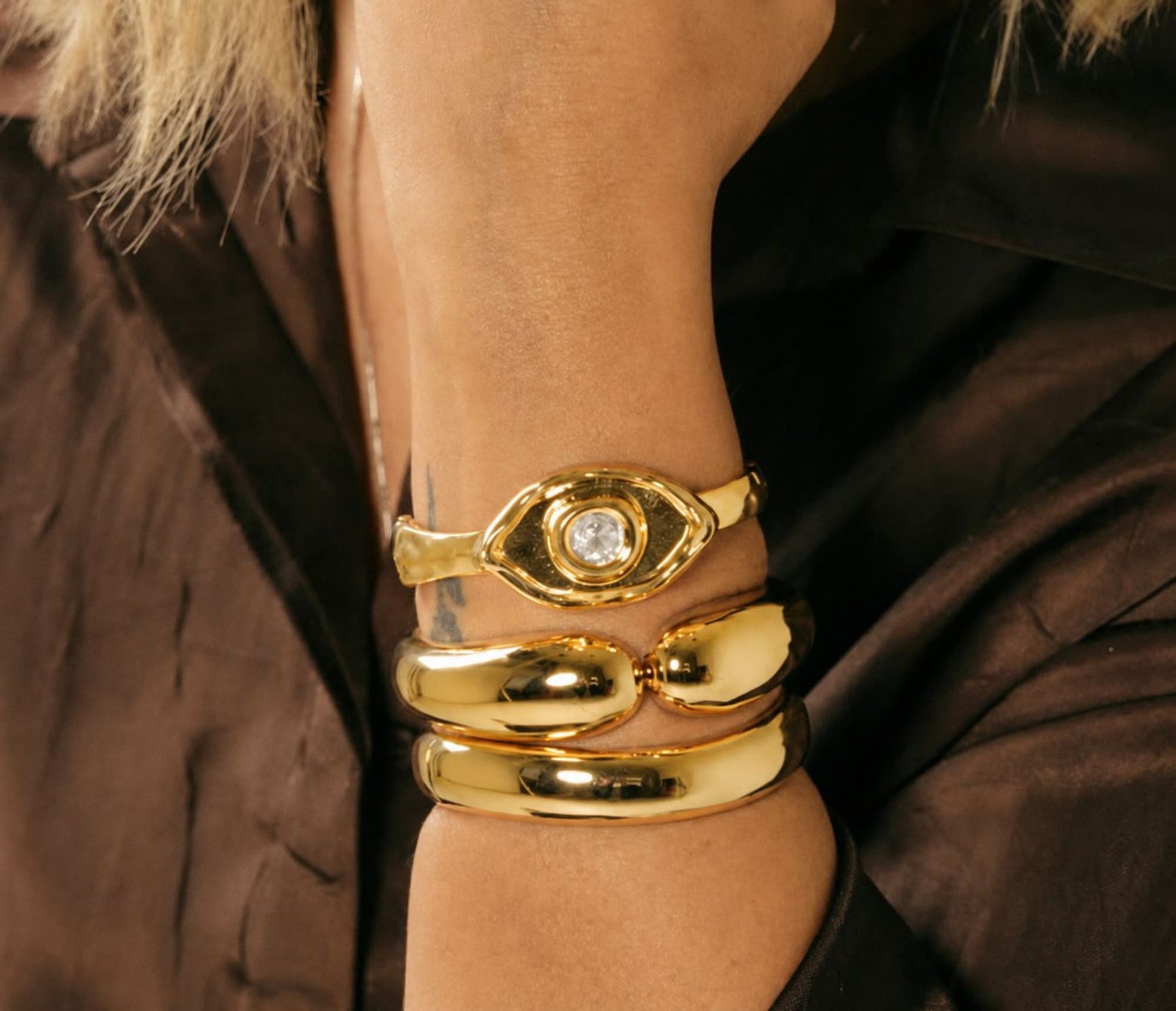 Bracelete Olho Navete com Ponto de Luz em Zircônia