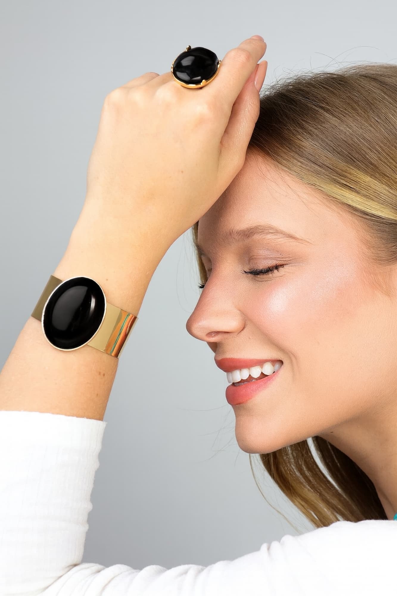 Bracelete Pedra Oval com Dourado
