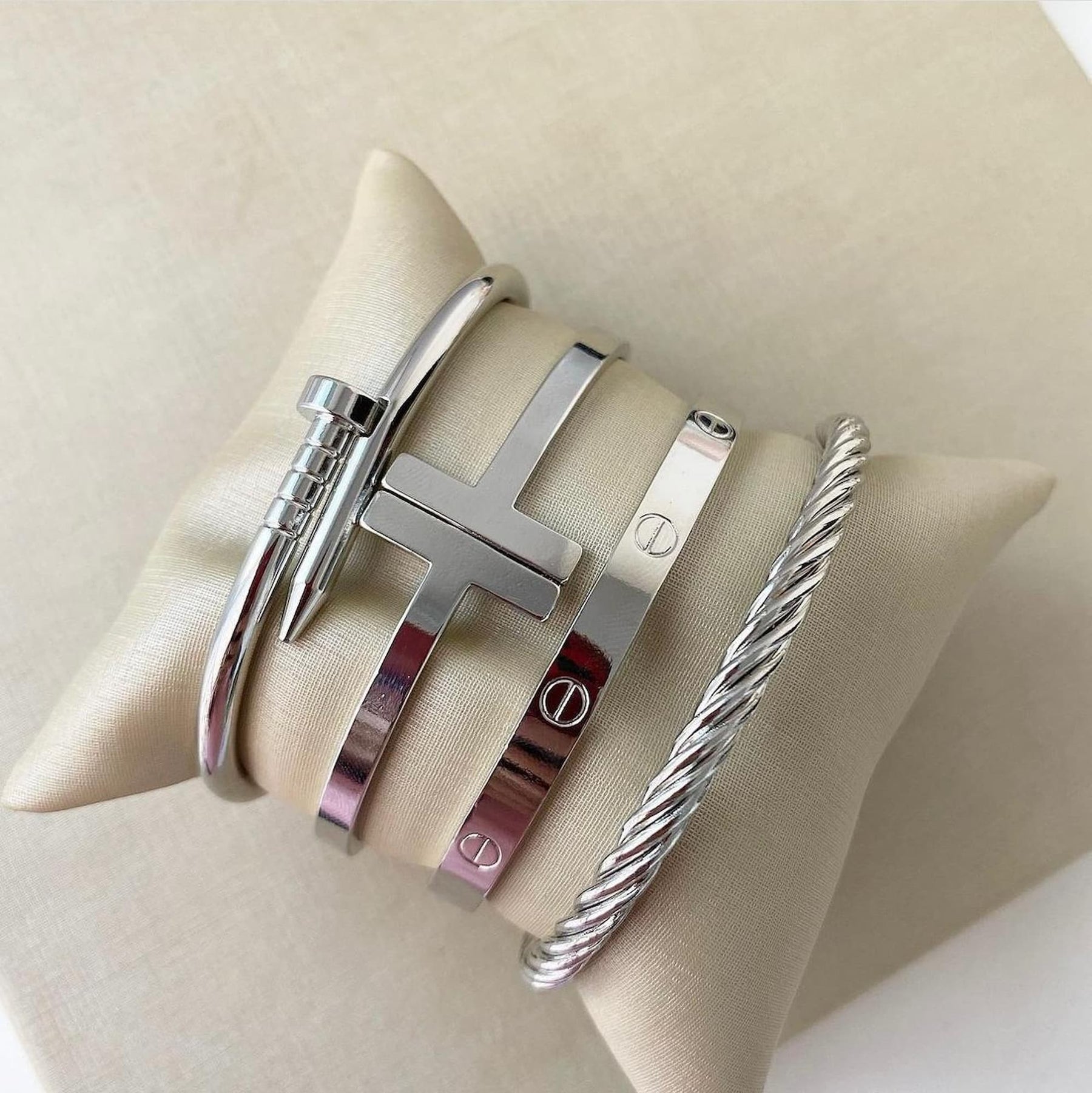 Bracelete Aço Inoxidável Articulável