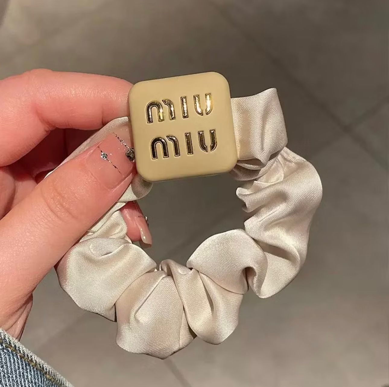 Scrunchies de cabelo Inspiração