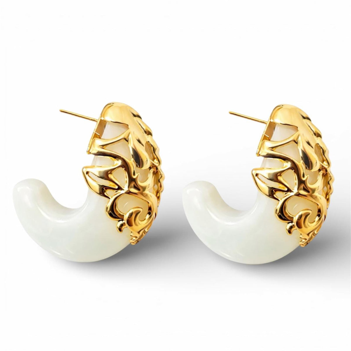 Brinco Argola Vintage em Resina com Detalhes Dourado