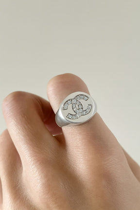 Anel Cravejado Cristal Ródio Branco Inspiração