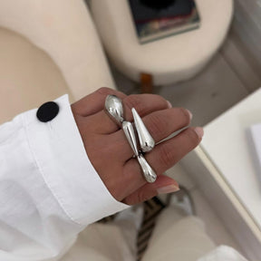 Anel Orgânico Gota Longa Liso