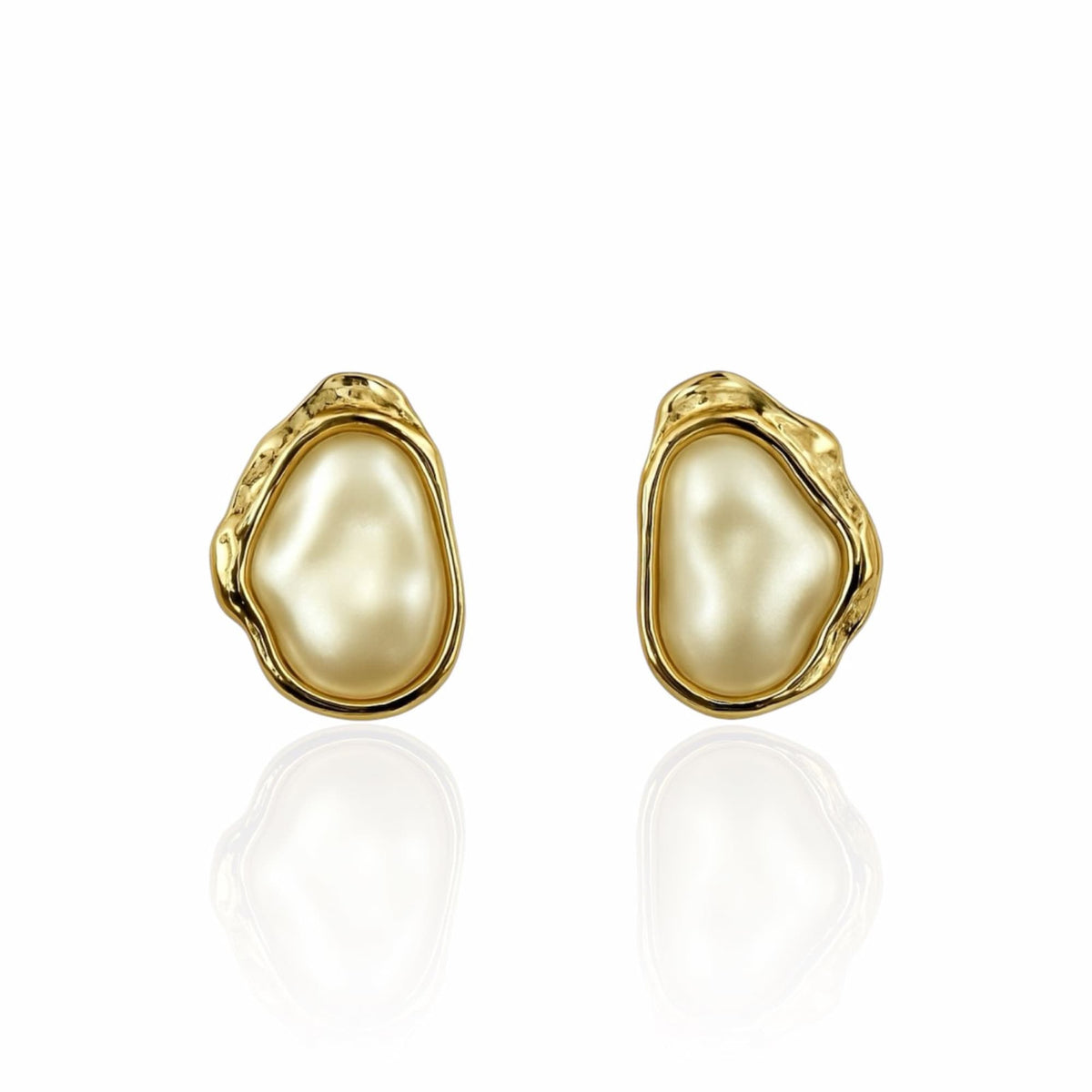 Brinco Pérola Barroca Dourado
