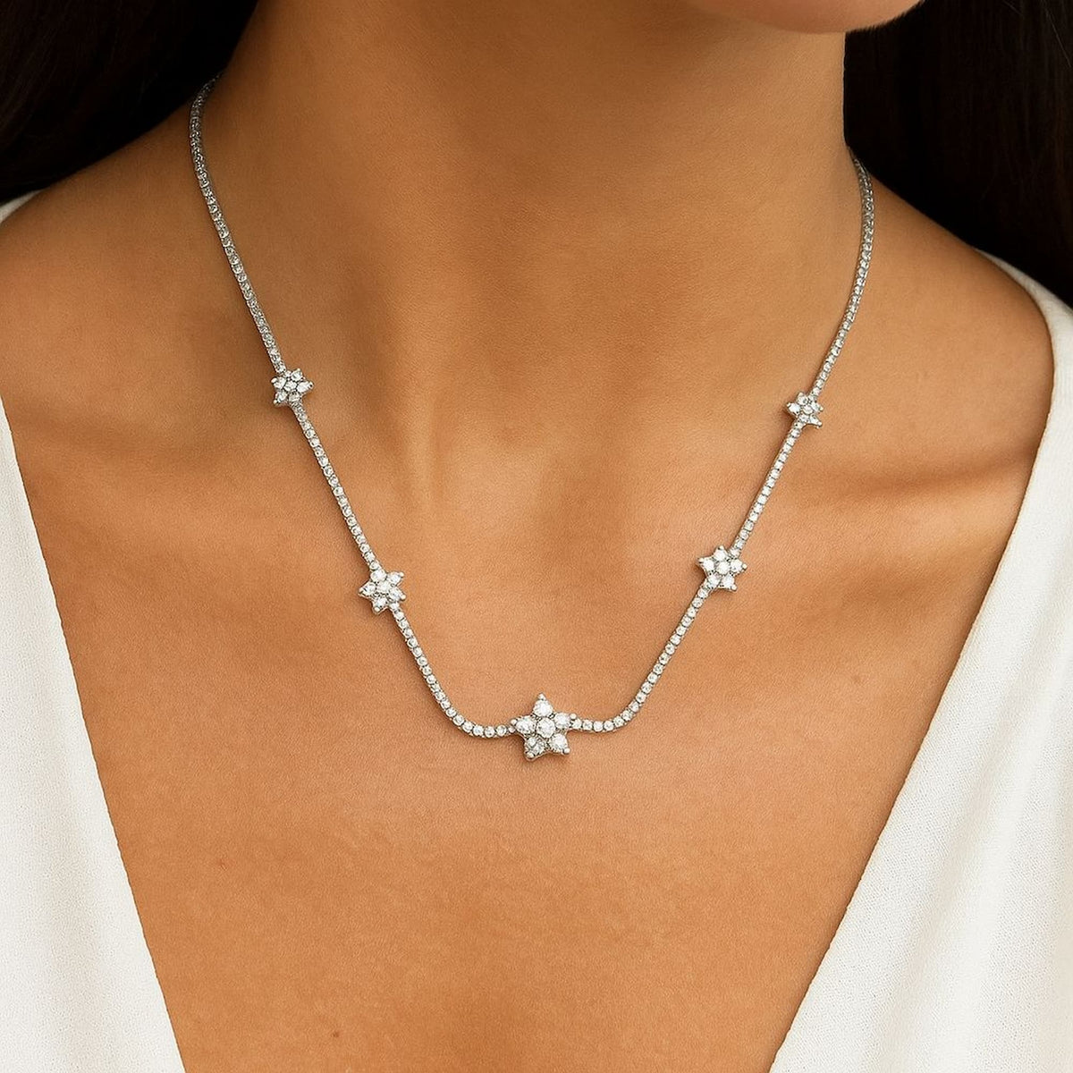 Choker Riviera Cristal com Flor no Ródio Branco