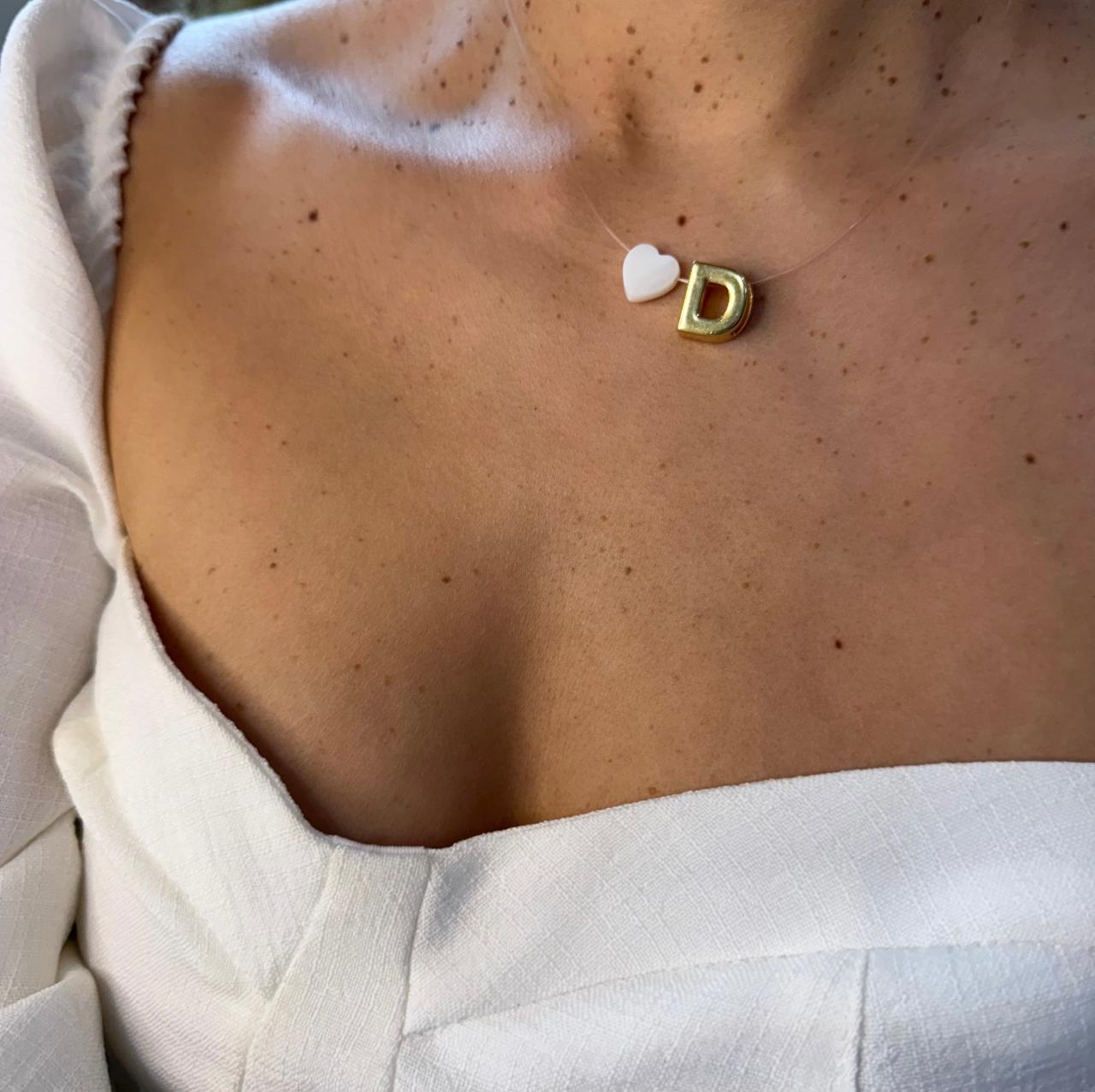 Choker de Nylon com Pingente de Letra Dourada