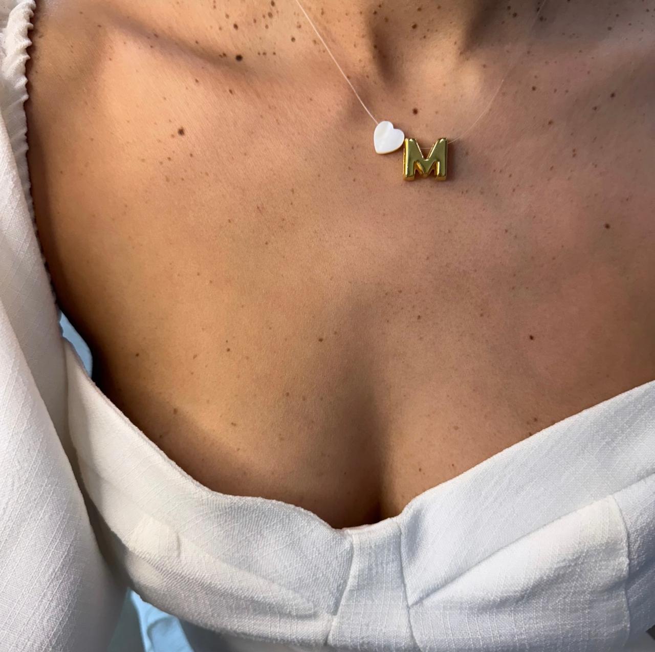 Choker de Nylon com Pingente de Letra Dourada