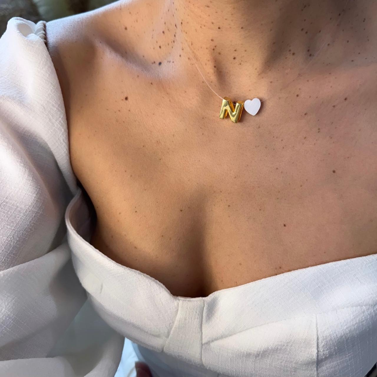 Choker de Nylon com Pingente de Letra Dourada