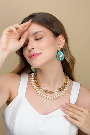 Colar Duplo de Elos Dourado com Pérolas Sintéticas