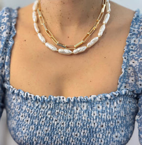 Colar Duplo Pérolas Barrocas e Elos Dourados