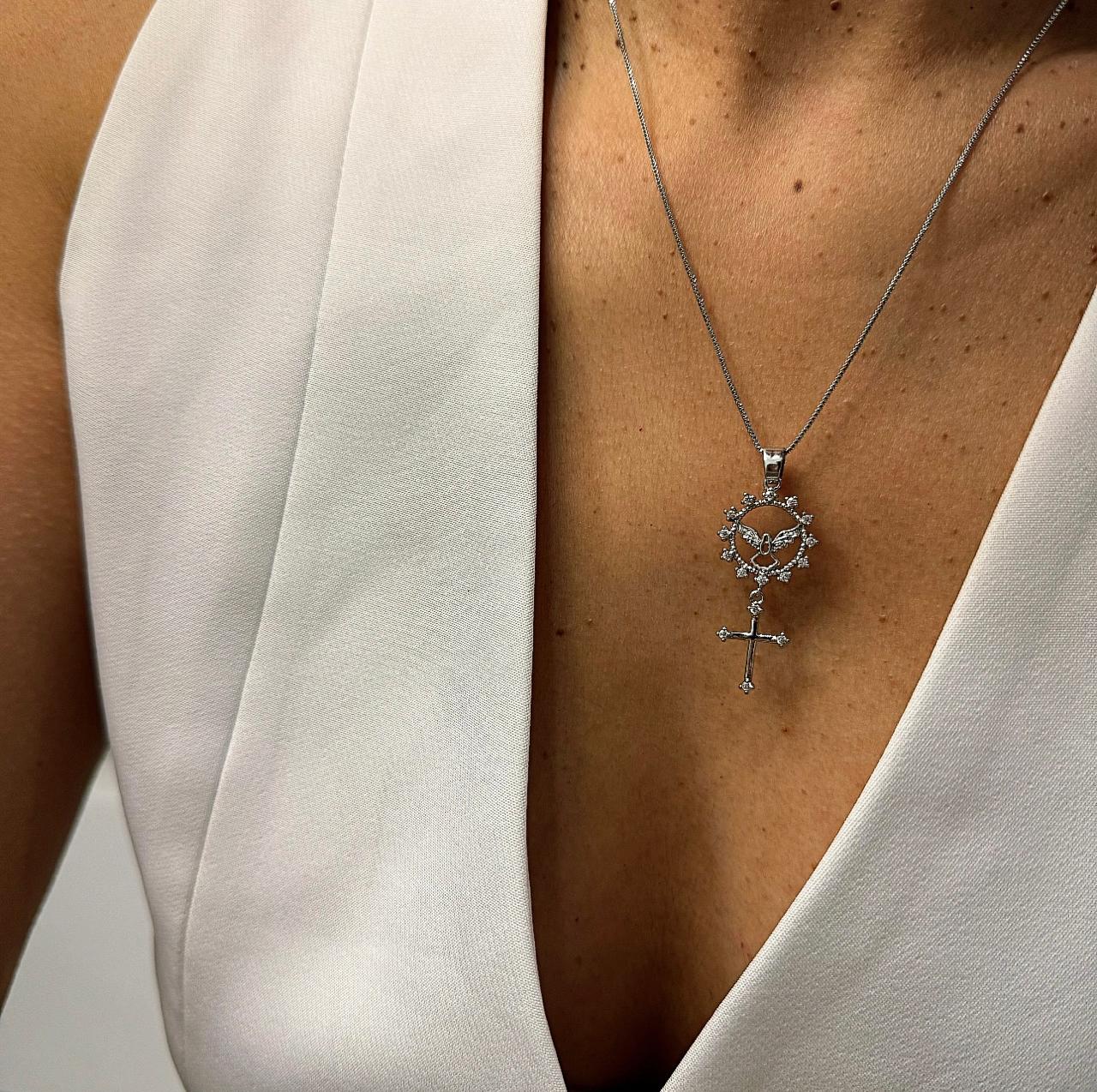 Colar Divino Espírito Santo Cravejado Zircônia com Crucifixo