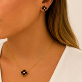 Conjunto Colar e Brinco Trevo Inspiração Preto com Dourado