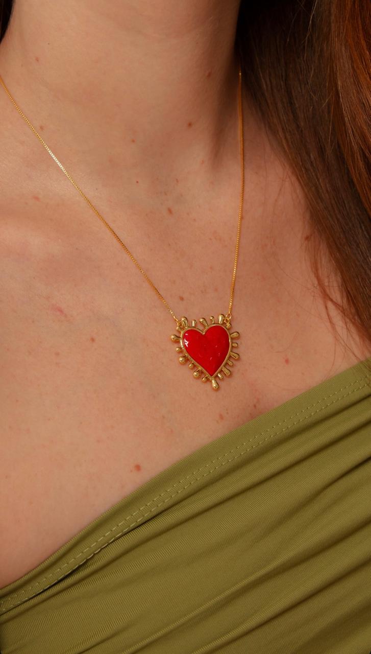 Conjunto Colar Veneziana com Brinco e Anel de Coração Resinado