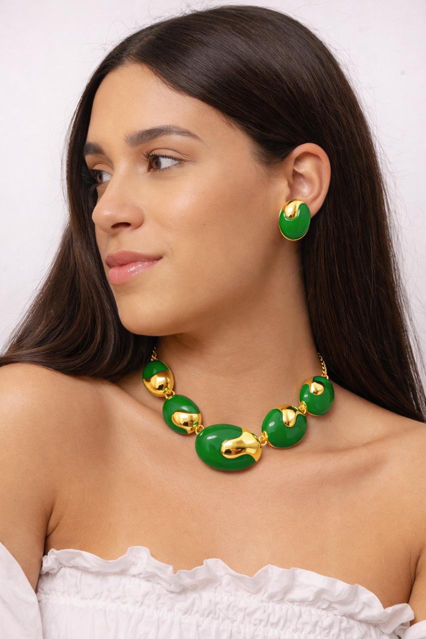 Conjunto Colar e Brinco Dourado Esmaltado