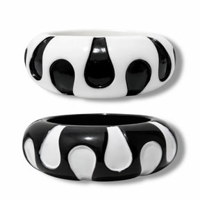 Kit 2 Braceletes em Resina Resistente com Estampa Inspiração