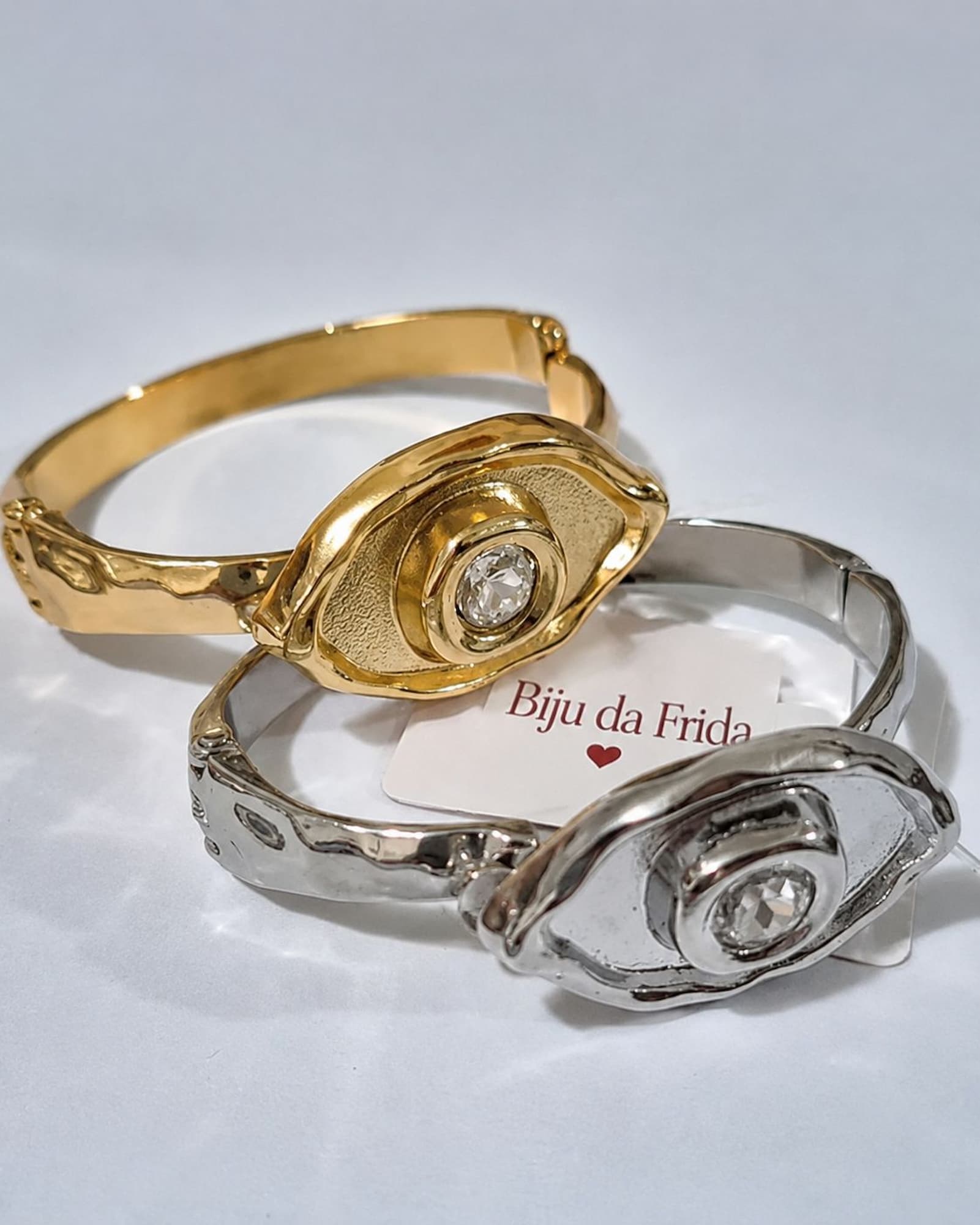 Bracelete Olho Navete com Ponto de Luz em Zircônia
