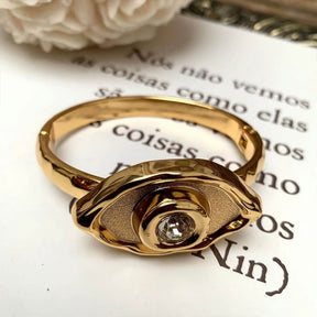 Bracelete Olho Navete com Ponto de Luz em Zircônia