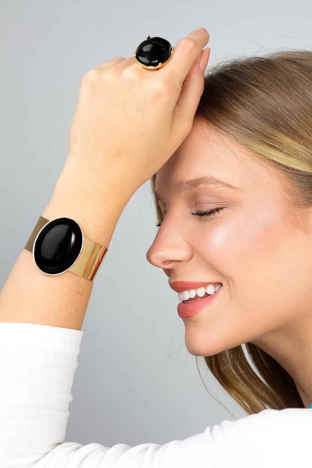 Bracelete Pedra Oval com Dourado
