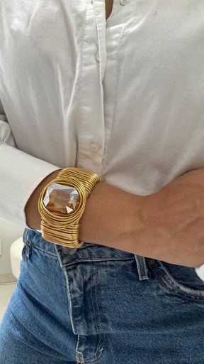 Bracelete Largo Dourado com Pedra Central