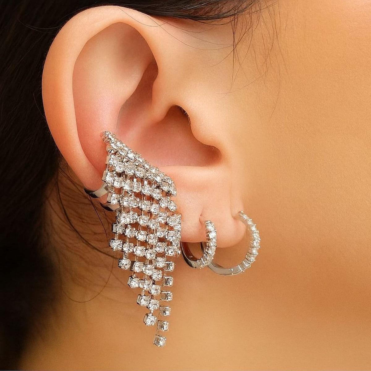 Brinco Unitário Ear Cuff Strass Franja