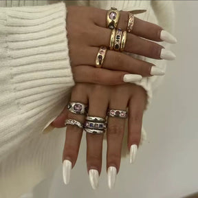 Jogo de Anel Cravejado com Zircônia Ametista e Rosa Tamanho 18