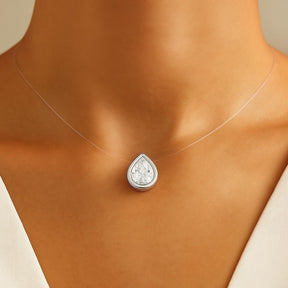 Colar Fio Nylon com Pingente Gota Cristal