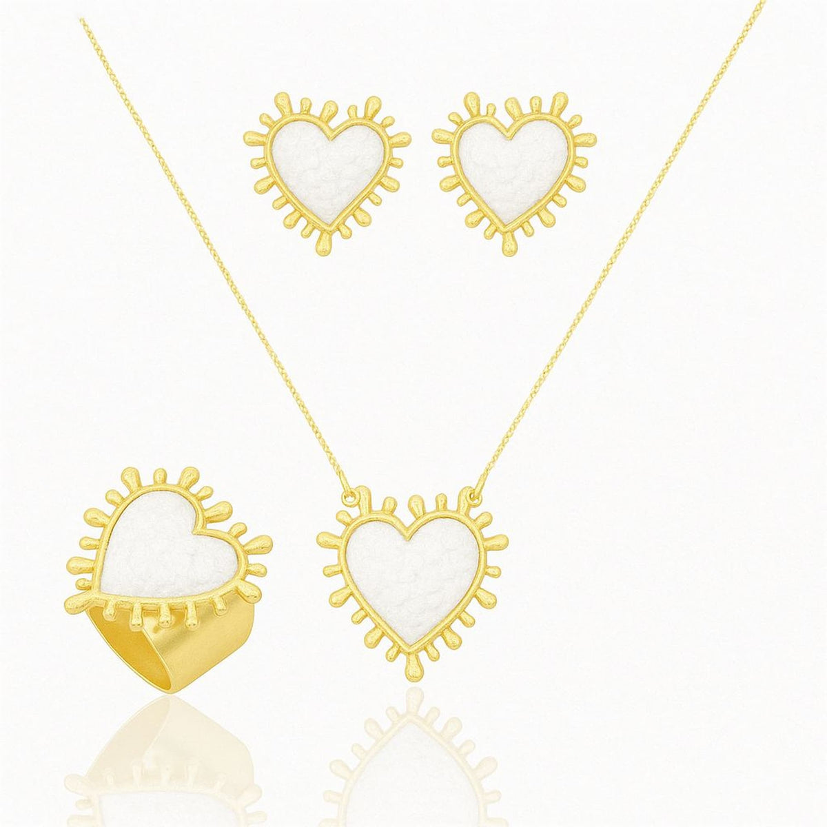 Conjunto Colar Veneziana com Brinco e Anel de Coração Resinado