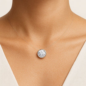 Colar Fio Nylon com Pingente Redondo Cristal